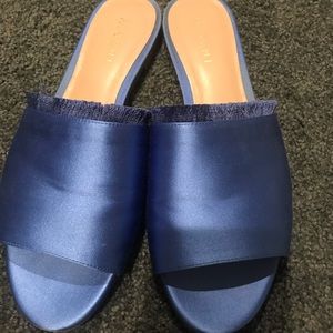 MGemi Fabulous Gorgeous Metallic Blue Slides